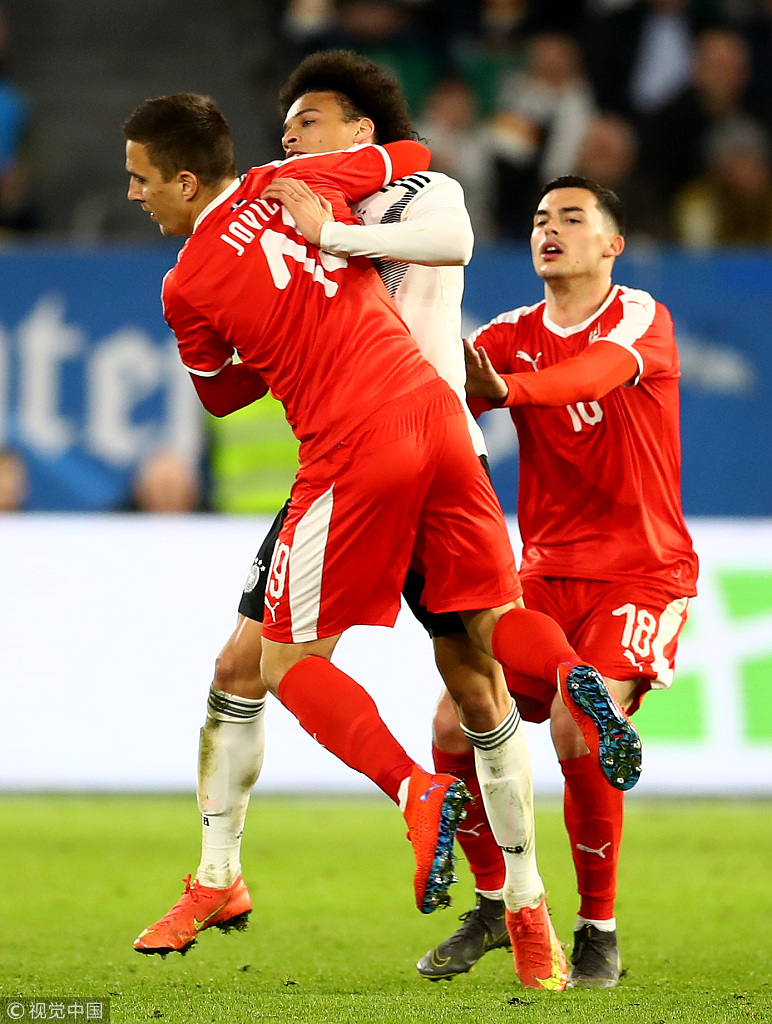 包含罗马绝地反击墨西哥，萨内统治全场的词条