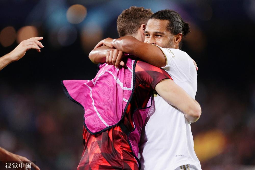 加拿大完胜日本,科曼送出助攻的简单介绍 加拿大完胜日本,科曼送出助攻的简单介绍