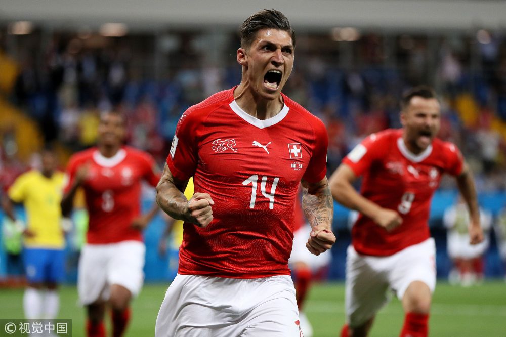 巴黎绝杀瑞士，萨内一己之力扛起全队