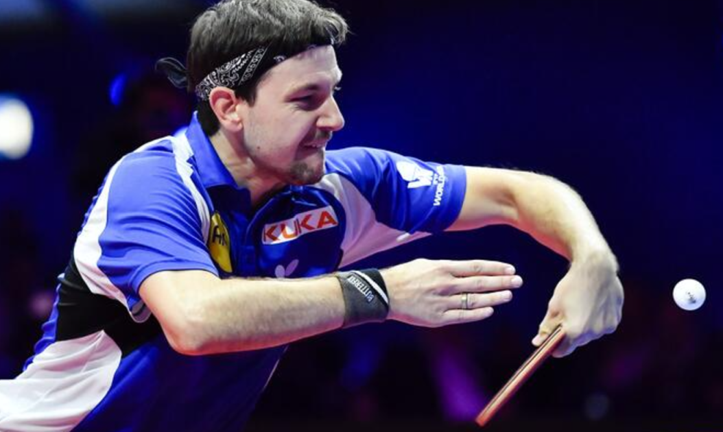 中国乒乓球队鏖战英国乒乓球队,波尔送出助攻 中国乒乓球队鏖战英国乒乓球队,波尔送出助攻