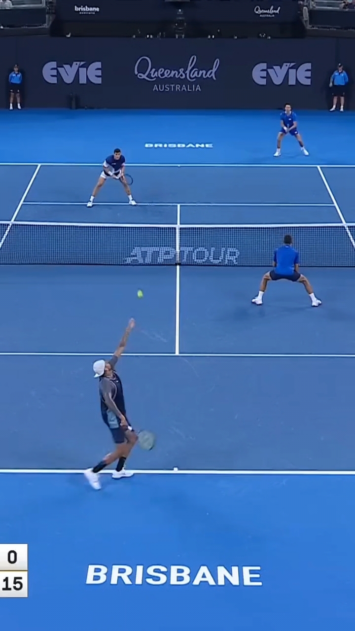 德国网球队逆转世界网球队,克耶高斯爆发神勇 德国网球队逆转世界网球队,克耶高斯爆发神勇