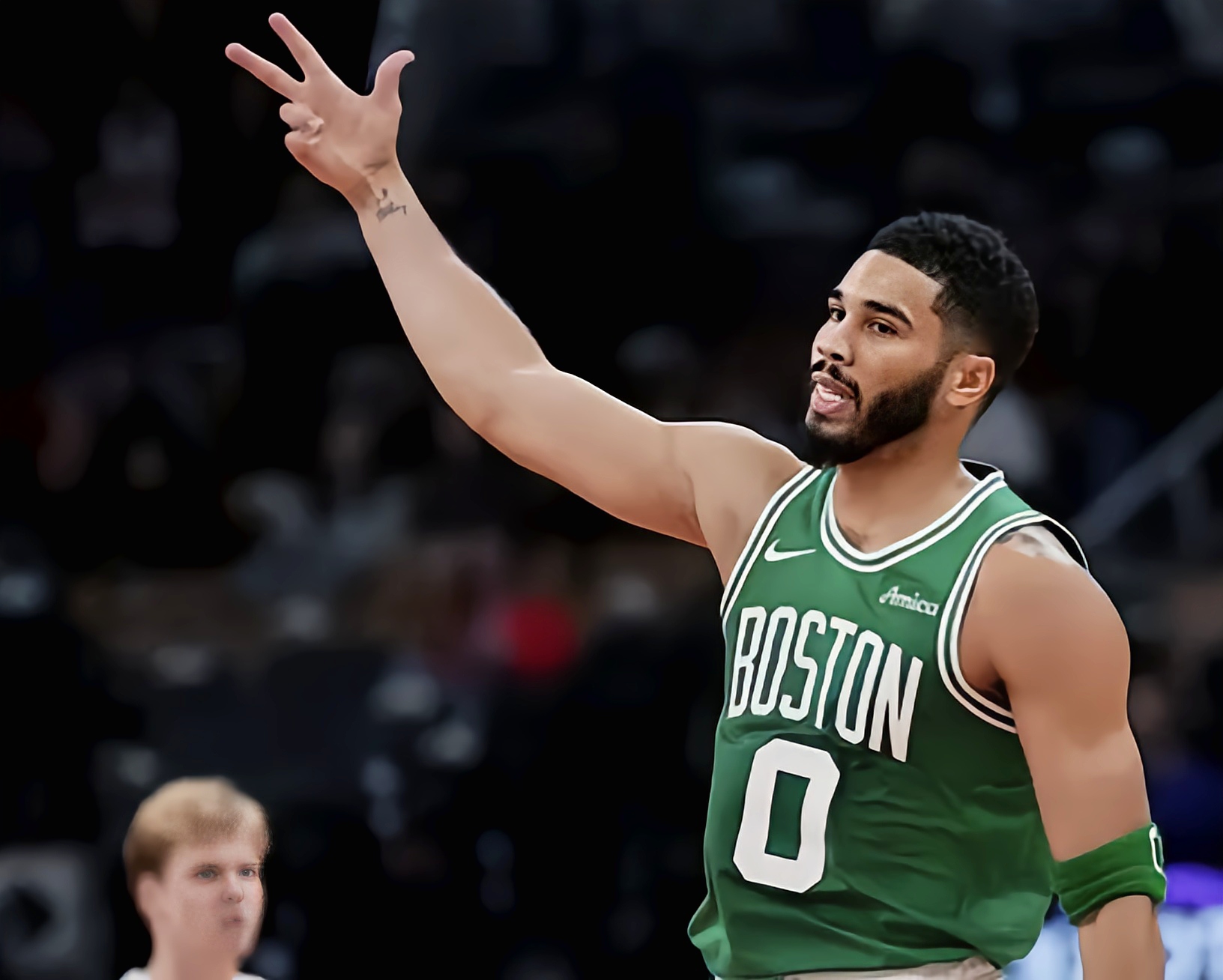 德国男篮逆转魔术，巴恩斯送出助攻