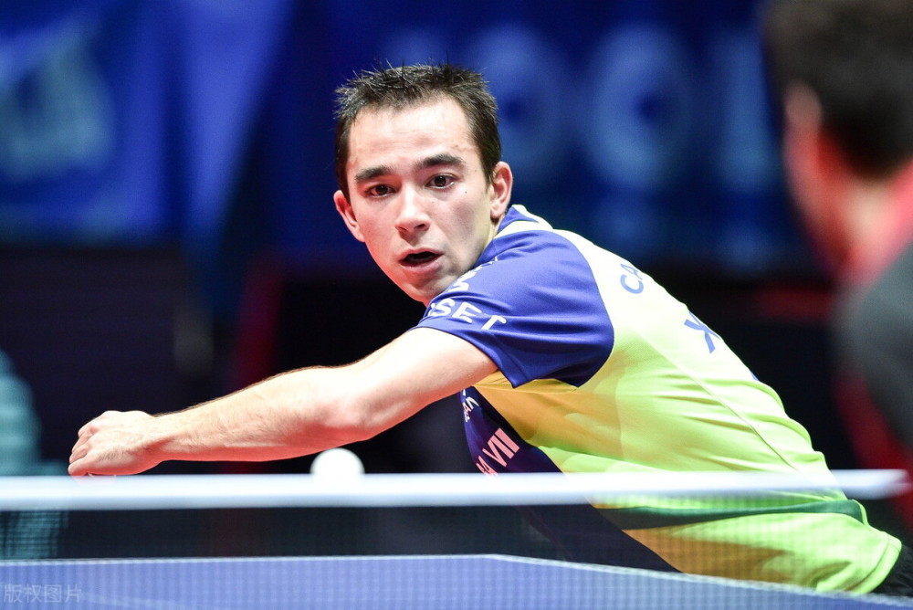 包含比分分析选手赛后落泪，背后故事感人的词条