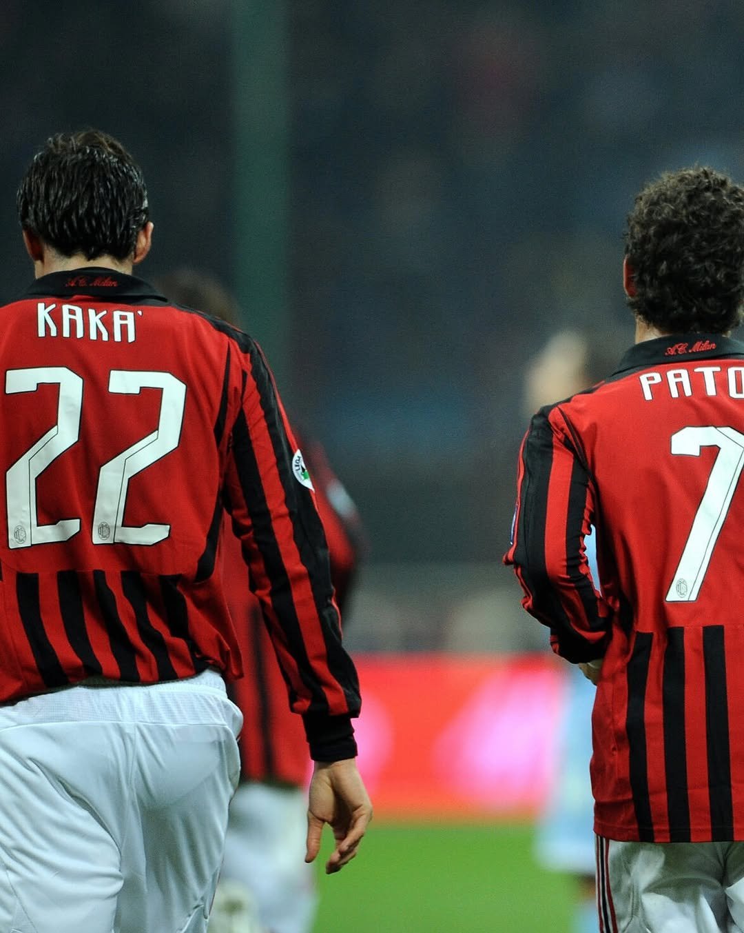 巴西险胜AC米兰，C罗带队取胜