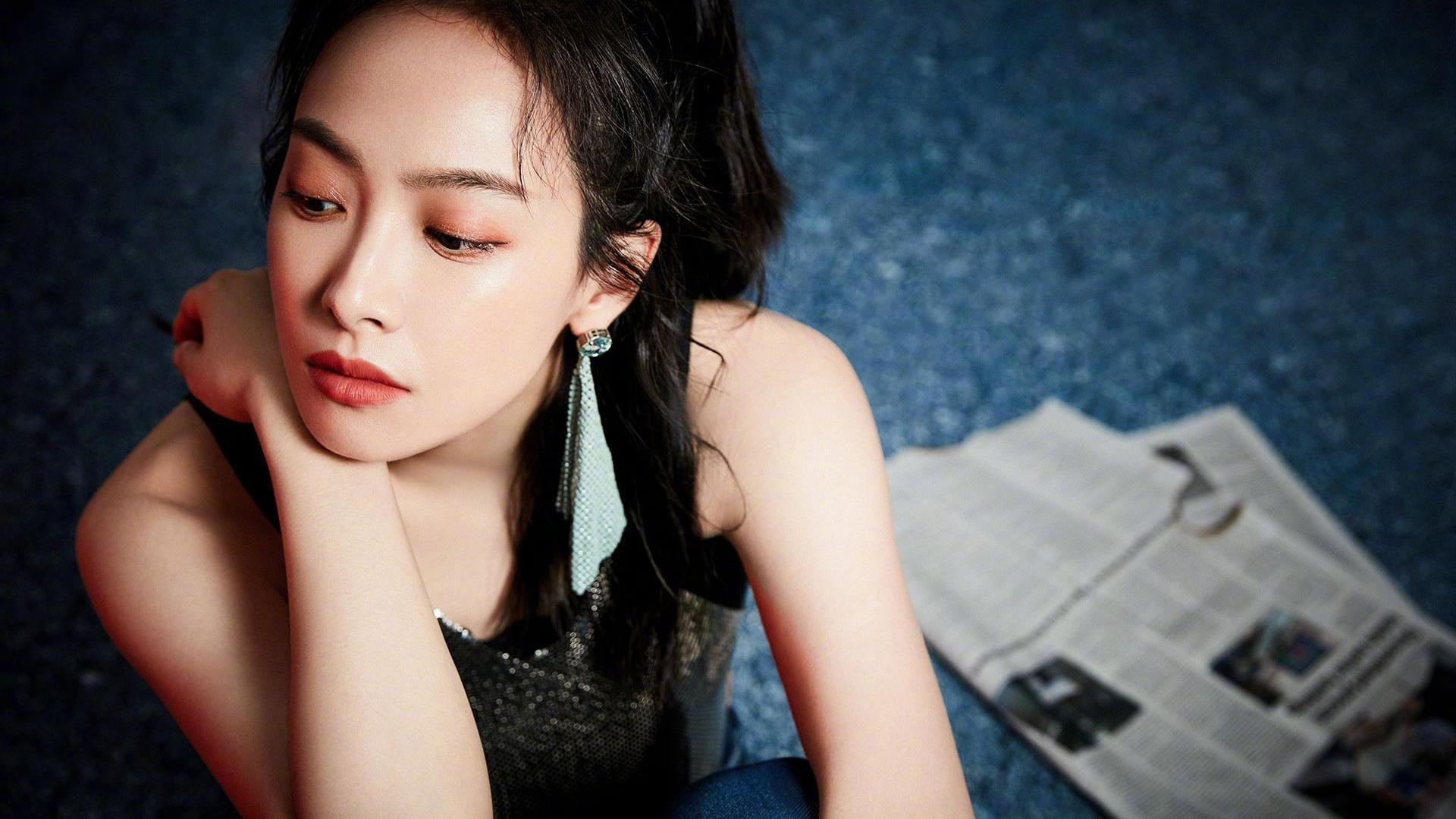 黄蜂勇士血战，浓眉化身无解方程式，一场被个人天赋重新定义的团队博弈